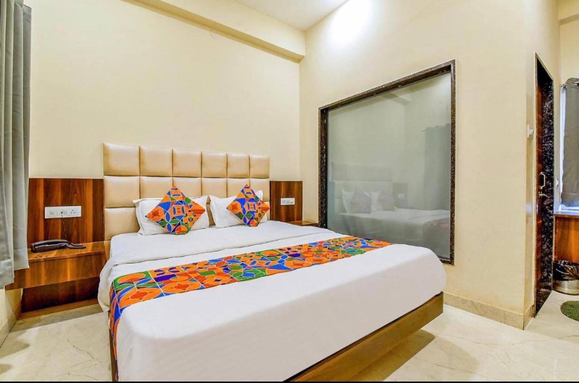 Hotel Dosa Plaza ウダイプル エクステリア 写真