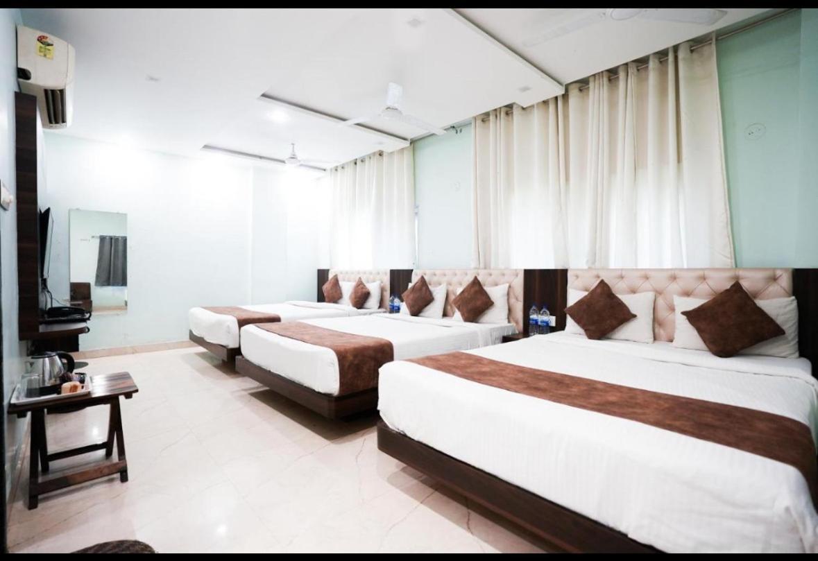 Hotel Dosa Plaza ウダイプル エクステリア 写真